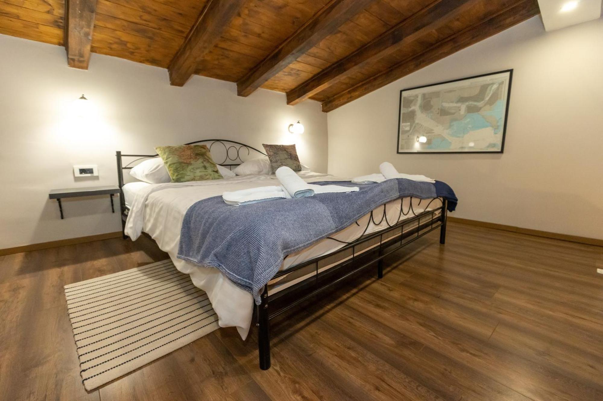 Nautical Old Town - With Roof Terrace Apartment *
